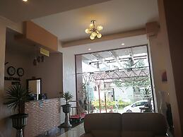 Ye-Afoli International Hotel