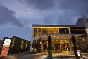 Lunara Home Living by Daphna Management