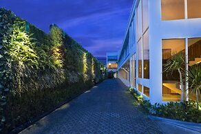 Lunara Home Living by Daphna Management