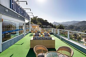 Hotel Petropolis Inn