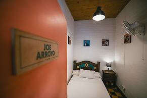 Viajero Cali Hostel & Salsa School