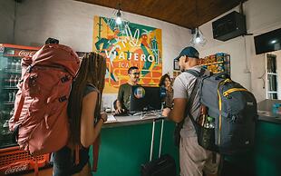 Viajero Cali Hostel & Salsa School