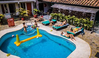 Viajero Cali Hostel & Salsa School