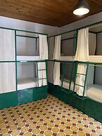 Viajero Cali Hostel & Salsa School