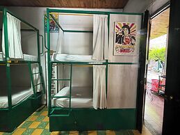 Viajero Cali Hostel & Salsa School