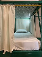 Viajero Cali Hostel & Salsa School