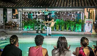 Viajero Cali Hostel & Salsa School