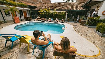 Viajero Cali Hostel & Salsa School