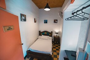 Viajero Cali Hostel & Salsa School