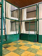 Viajero Cali Hostel & Salsa School