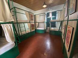 Viajero Cali Hostel & Salsa School