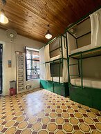 Viajero Cali Hostel & Salsa School