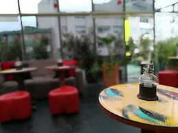 Hotel Boutique San Sebastian - Caters to Gay