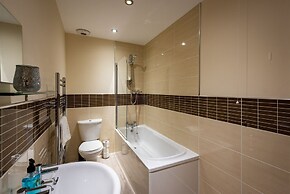 Waterview Deluxe Apartments