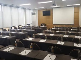 Jinjiang Metropolo Hotel Classiq Shanghai Off Bund