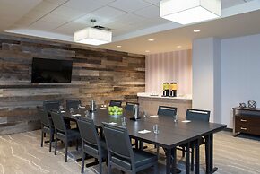 Home2 Suites by Hilton Indianapolis Downtown
