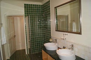 Calitzdorp Country House