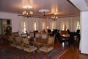 Calitzdorp Country House