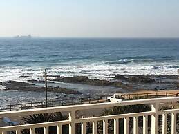 Fairlight Beach House