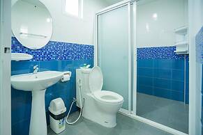 Baan Faa Talaychan Resort