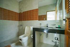 Baan Faa Talaychan Resort