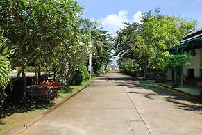 Baan Faa Talaychan Resort