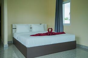 Baan Faa Talaychan Resort