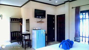 Baan Faa Talaychan Resort