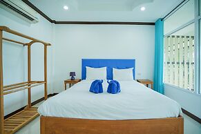 Baan Faa Talaychan Resort