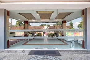 Tembok Batu Residence