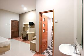 Tembok Batu Residence