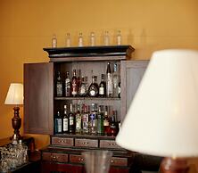 EKHO Lake House Polonnaruwa