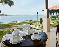 EKHO Lake House Polonnaruwa