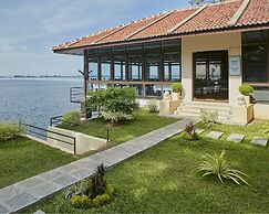 EKHO Lake House Polonnaruwa