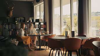 Hjorten Hotell Hitra