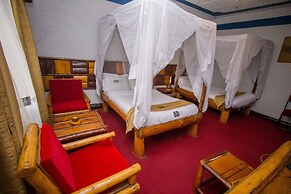 The Luke Hotel
