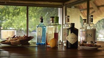 Thamalakane River Lodge