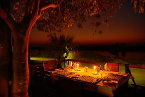 Thamalakane River Lodge