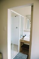 Mackaya Bella Guest House