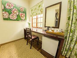 Mackaya Bella Guest House