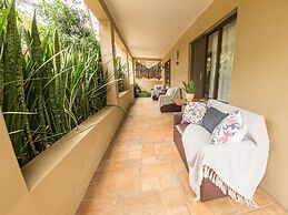 Mackaya Bella Guest House