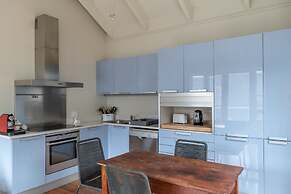 The Majestic Apartment