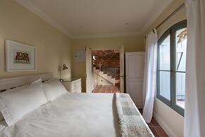 The Majestic Apartment