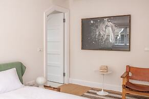 The Majestic Apartment