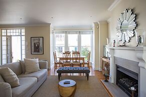 The Majestic Apartment