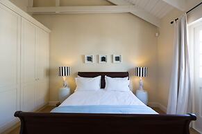 The Majestic Apartment