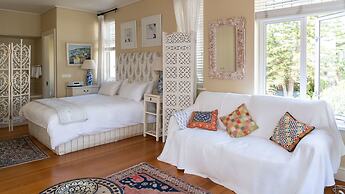 The Majestic Apartment