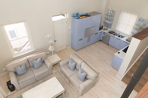 The Majestic Apartment