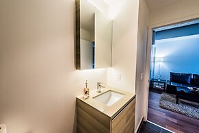 Gladstone Suites - Toronto Central