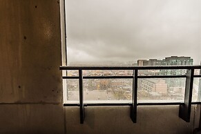 Gladstone Suites - Toronto Central